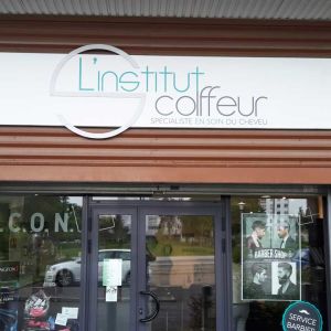 enseigne bandeau institut coiffure