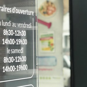 kit horaires en adhésif découpé