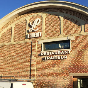 pose lettres boitiers lumineuses pour enseigne restaurant